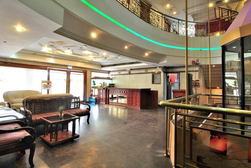 Hotel Solitaire Chandigarh - 10 Mins From Railway Station Chandīgarh Exterior foto
