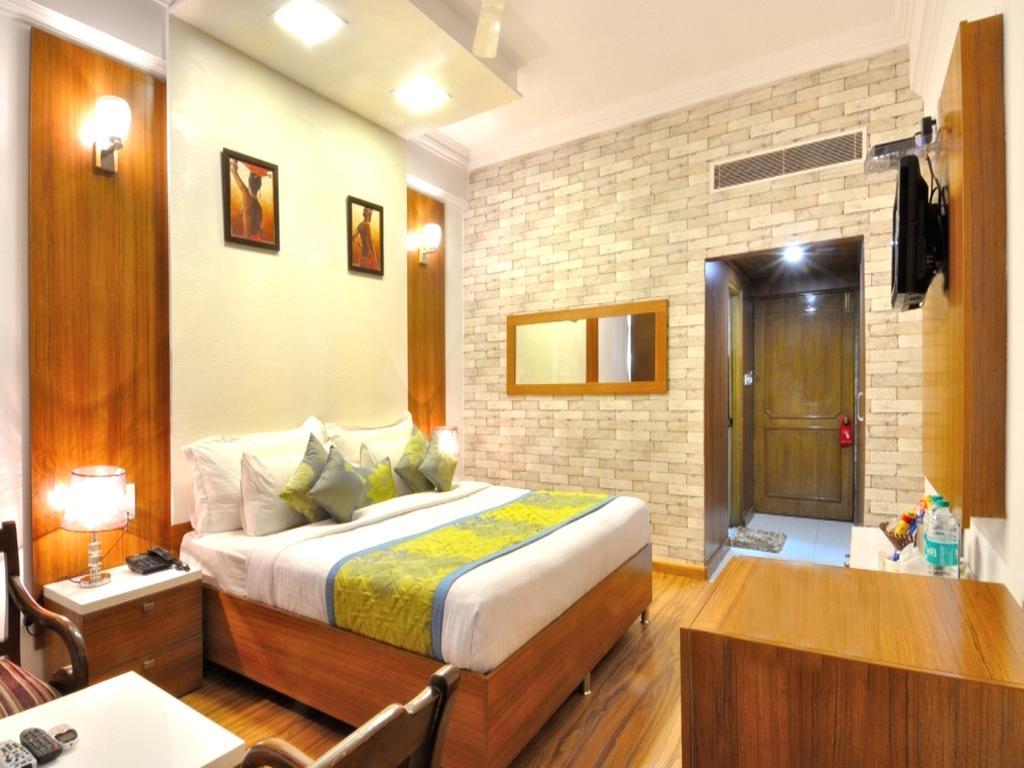 Hotel Solitaire Chandigarh - 10 Mins From Railway Station Chandīgarh Exterior foto