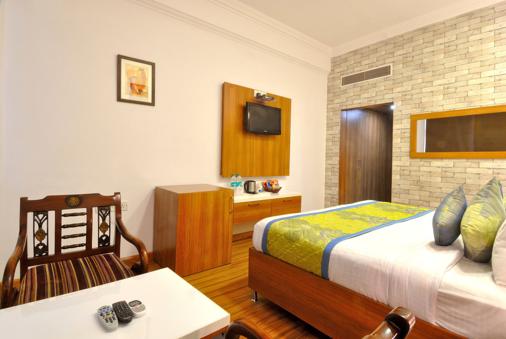 Hotel Solitaire Chandigarh - 10 Mins From Railway Station Chandīgarh Exterior foto